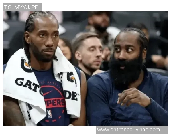 新奥尔良鹈鹕与洛杉矶快船激战正酣谁能在西部争夺战中胜出